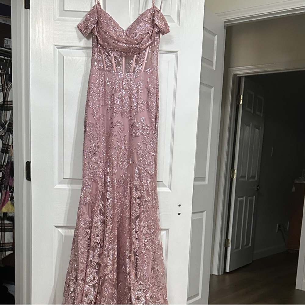 Elegant Pink Sequin Prom BlondieNites Dress Junior’s Small